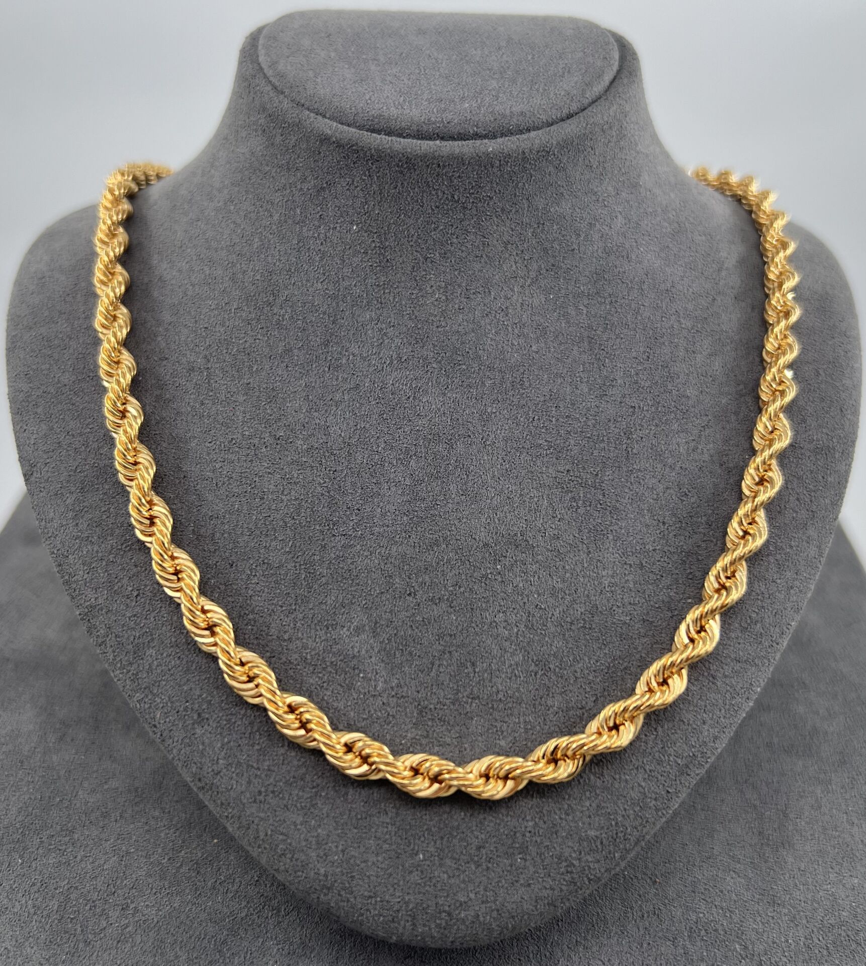 22 AYAR ALTIN HALAT ZİNCİR 70 CM UZUNLUK