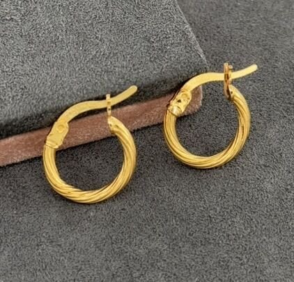 22 AYAR ALTIN 1.7 ÇAPLI HALKA KÜPE