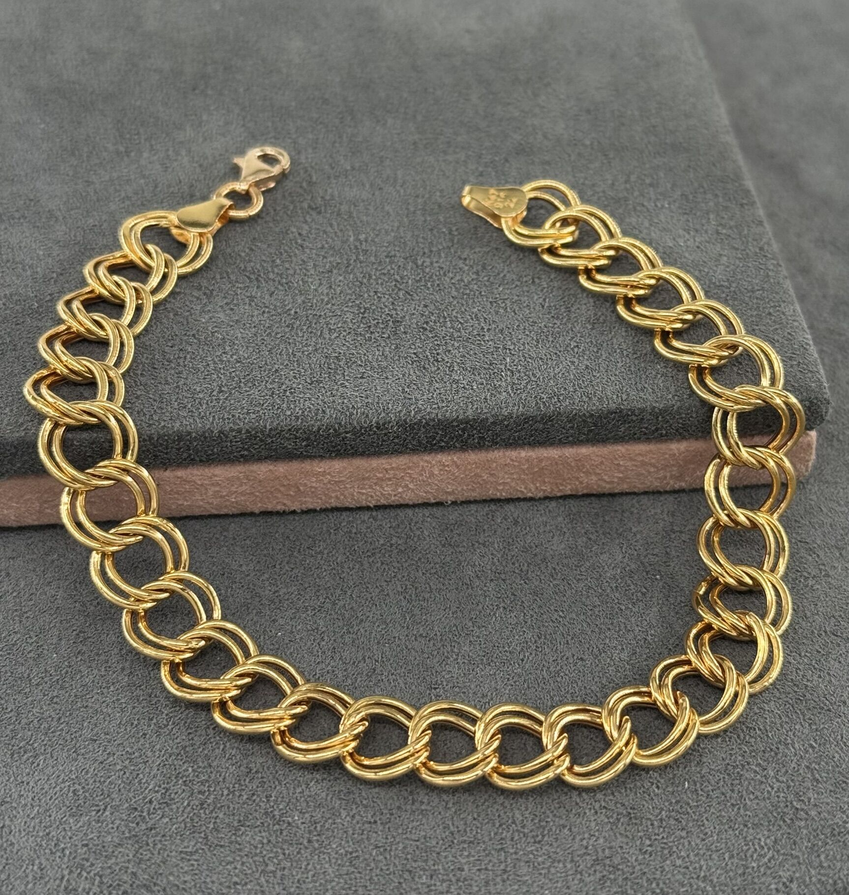 22 AYAR ALTIN SAMANYOLU BİLEKLİK