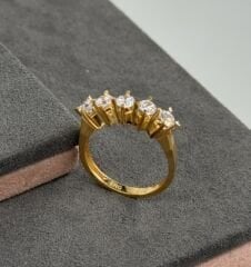 22 AYAR ALTIN BEŞTAŞ YÜZÜK