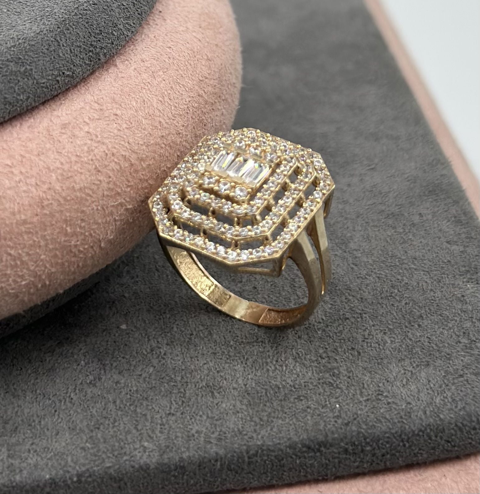 14 AYAR ALTIN BAGET YÜZÜK