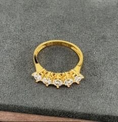 22 AYAR ALTIN BEŞTAŞ YÜZÜK