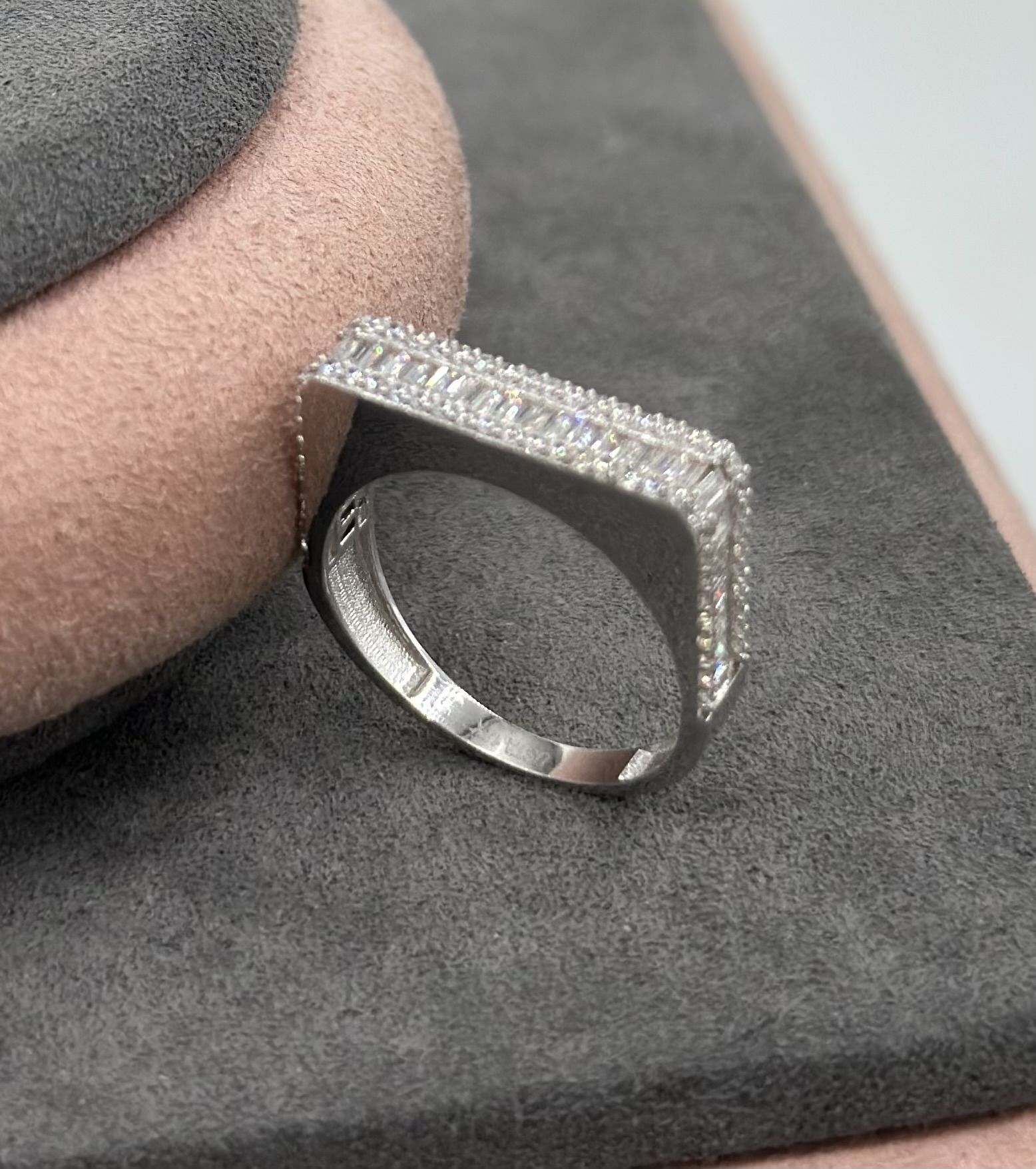 14 AYAR BEYAZ ALTIN YÜZÜK