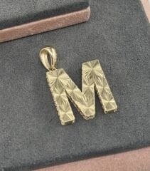 14 AYAR ALTIN M HARFİ KOLYE UCU