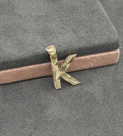 14 AYAR ALTIN K HARFİ KOLYE UCU