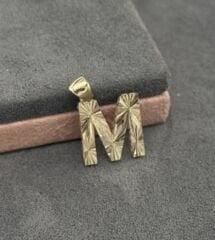 14 AYAR ALTIN M HARFİ KOLYE UCU