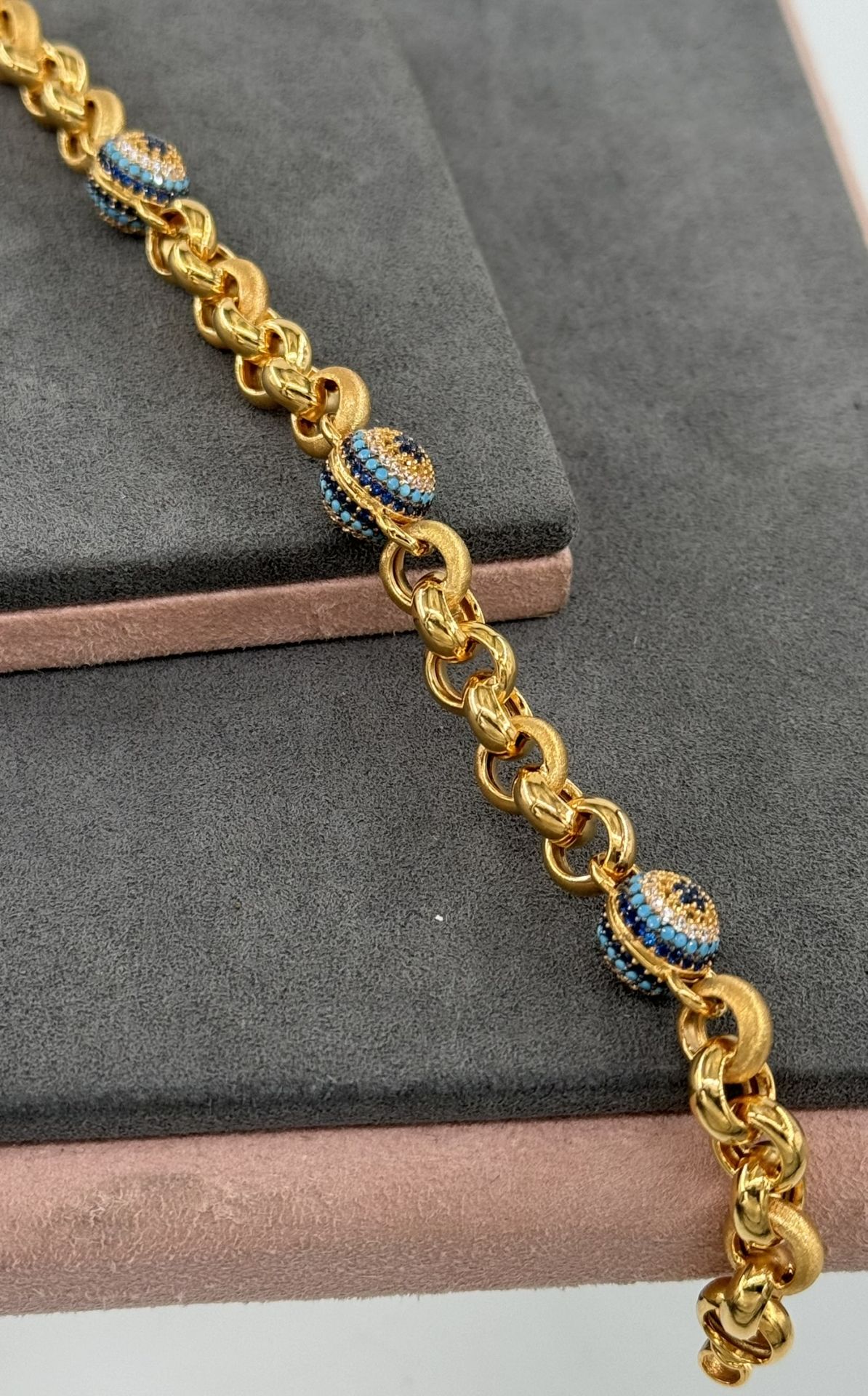 22 AYAR ALTIN DOCH NAZAR BONCUKLU BİLEKLİK