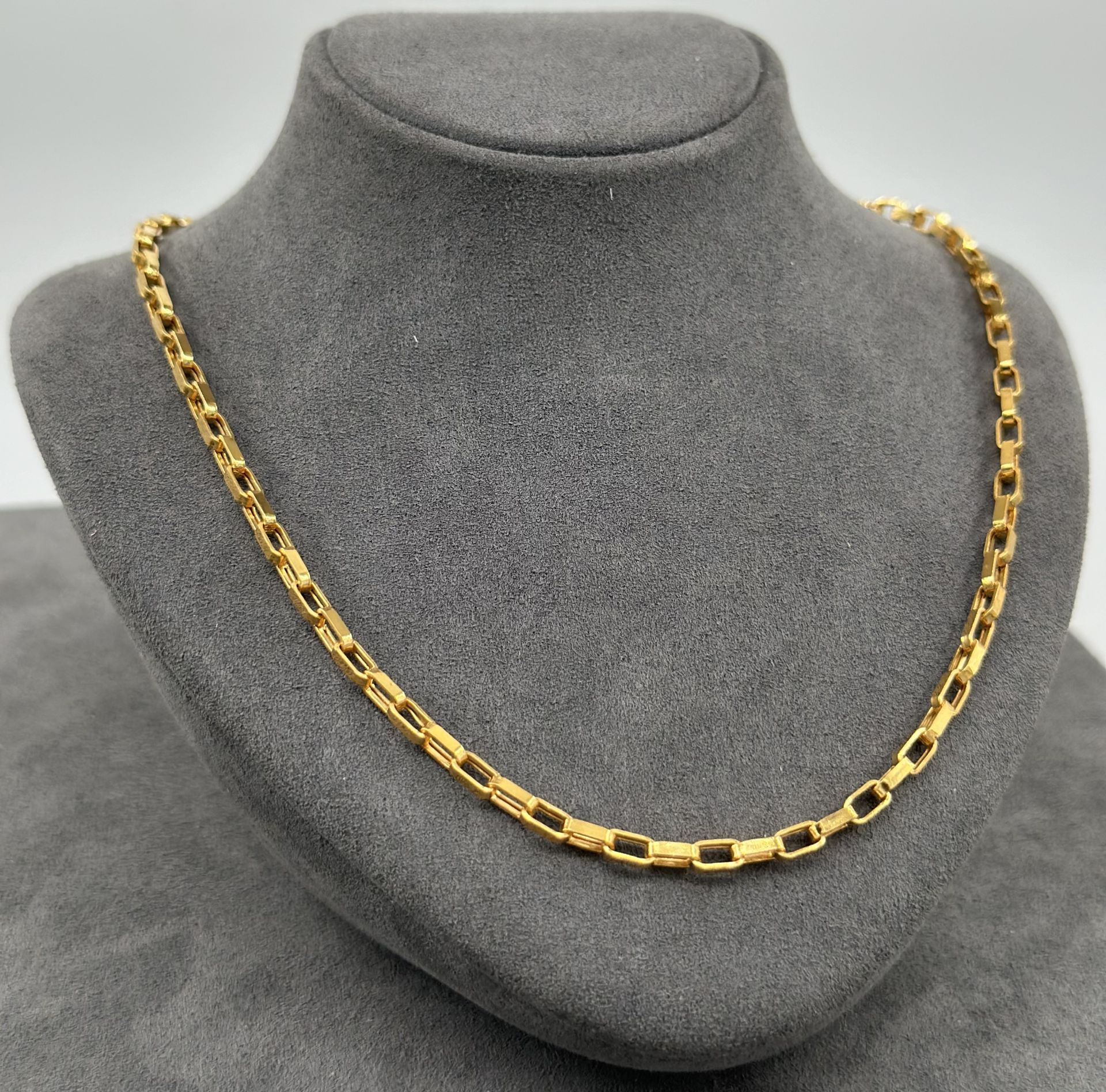 22 AYAR ALTIN ZİNCİR 55 CM UZUNLUK