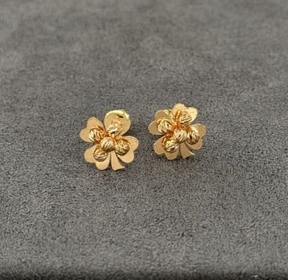 22 AYAR ALTIN ÇİÇEK ÇOCUK KÜPESİ