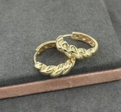 14 AYAR ALTIN 1.5 ÇAPLI MİDYE HALKA KÜPE