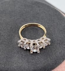 14 AYAR ALTIN KRALİÇE BEŞTAŞ YÜZÜK