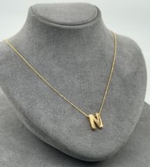 22 AYAR ALTIN N HARFLİ KOLYE