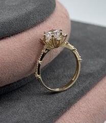 14 AYAR ALTIN LOTUS TEKTAŞ YÜZÜK