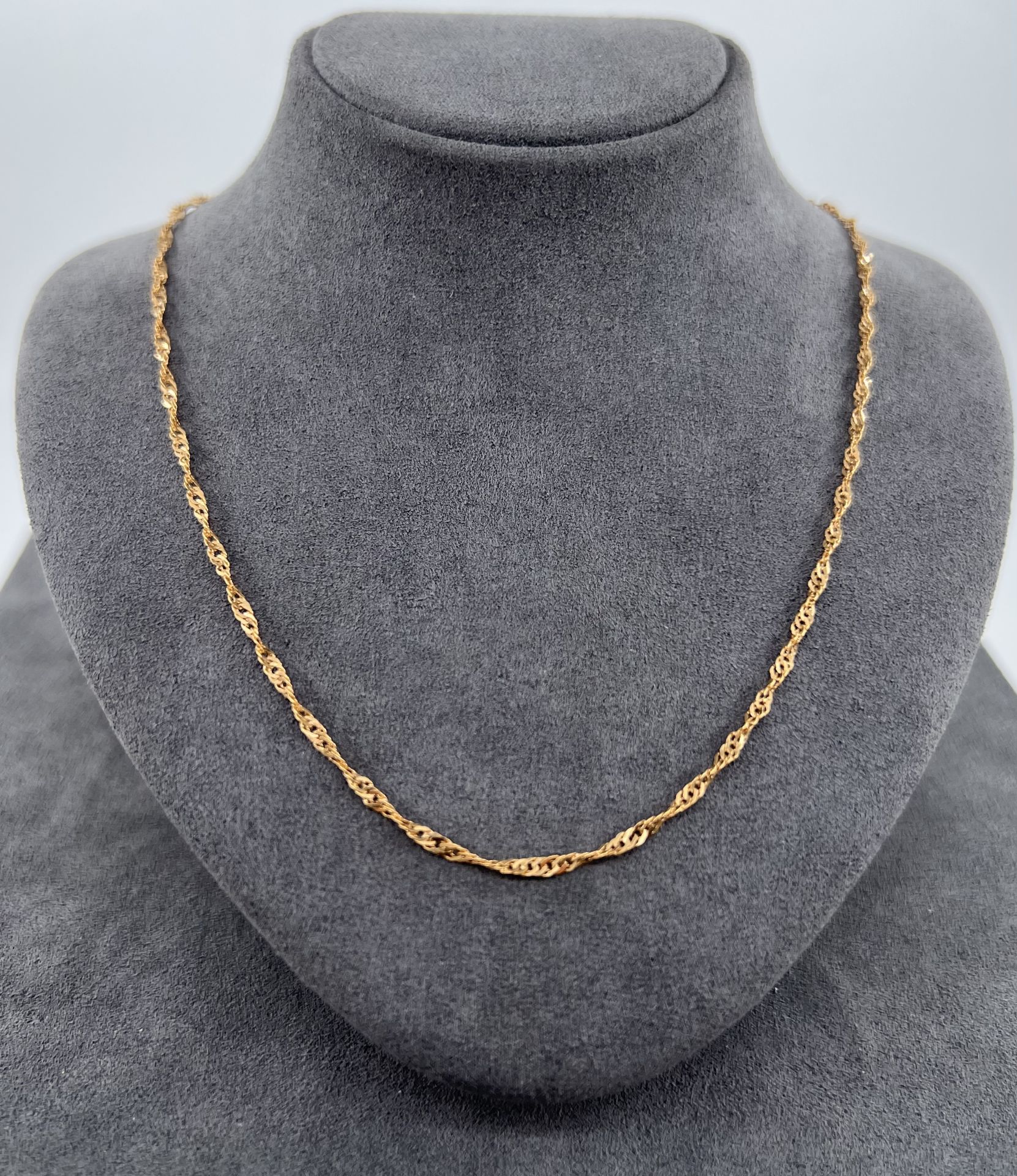 22 AYAR ALTIN SİNGAPUR ZİNCİR 50 CM UZUNLUK