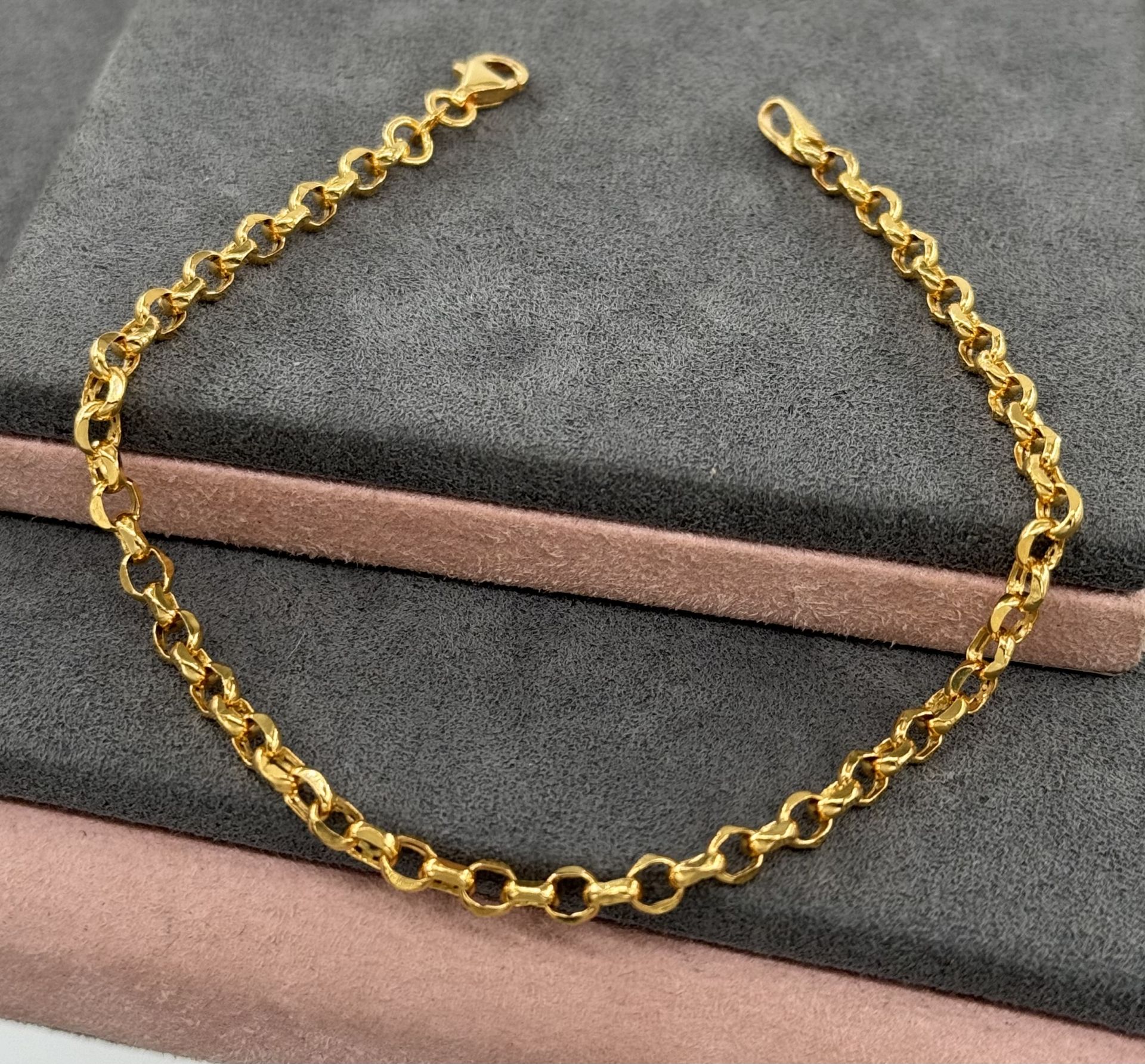 22 AYAR ALTIN DOCH BİLEKLİK