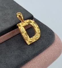 22 AYAR ALTIN D HARFİ KOLYE UCU