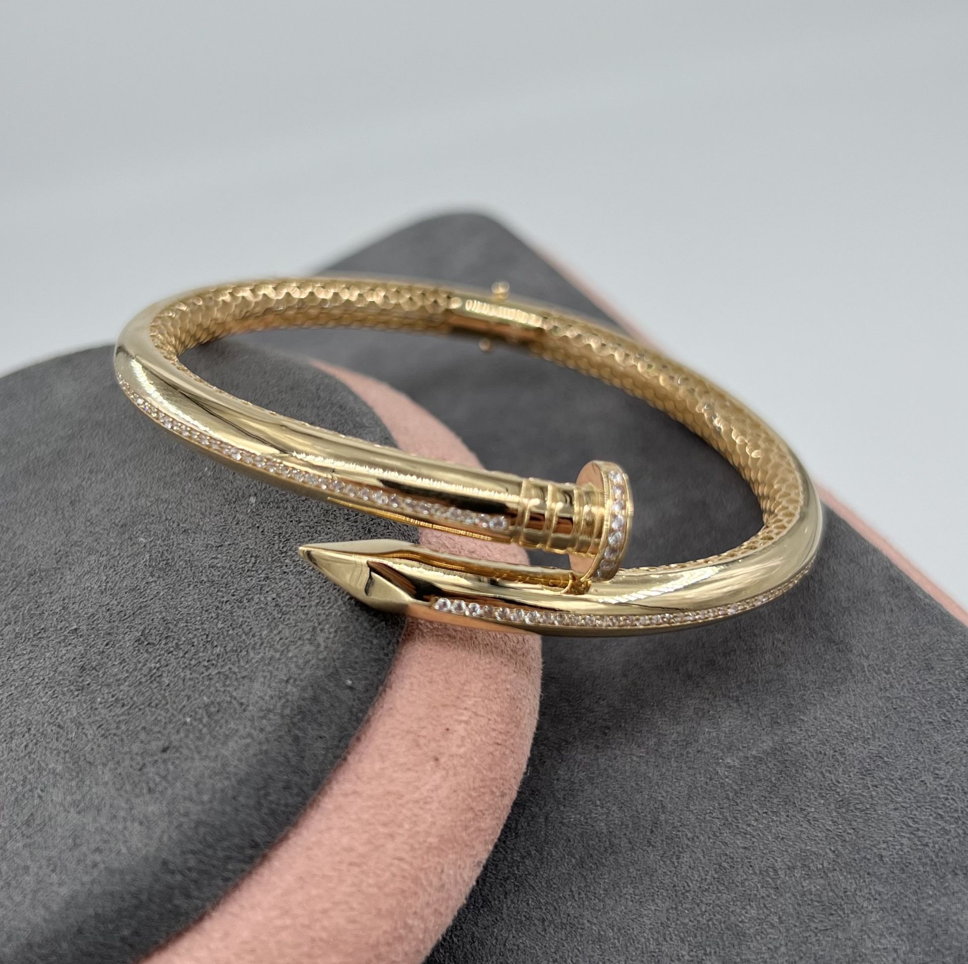 14 AYAR ALTIN ÇİVİ BİLEKLİK