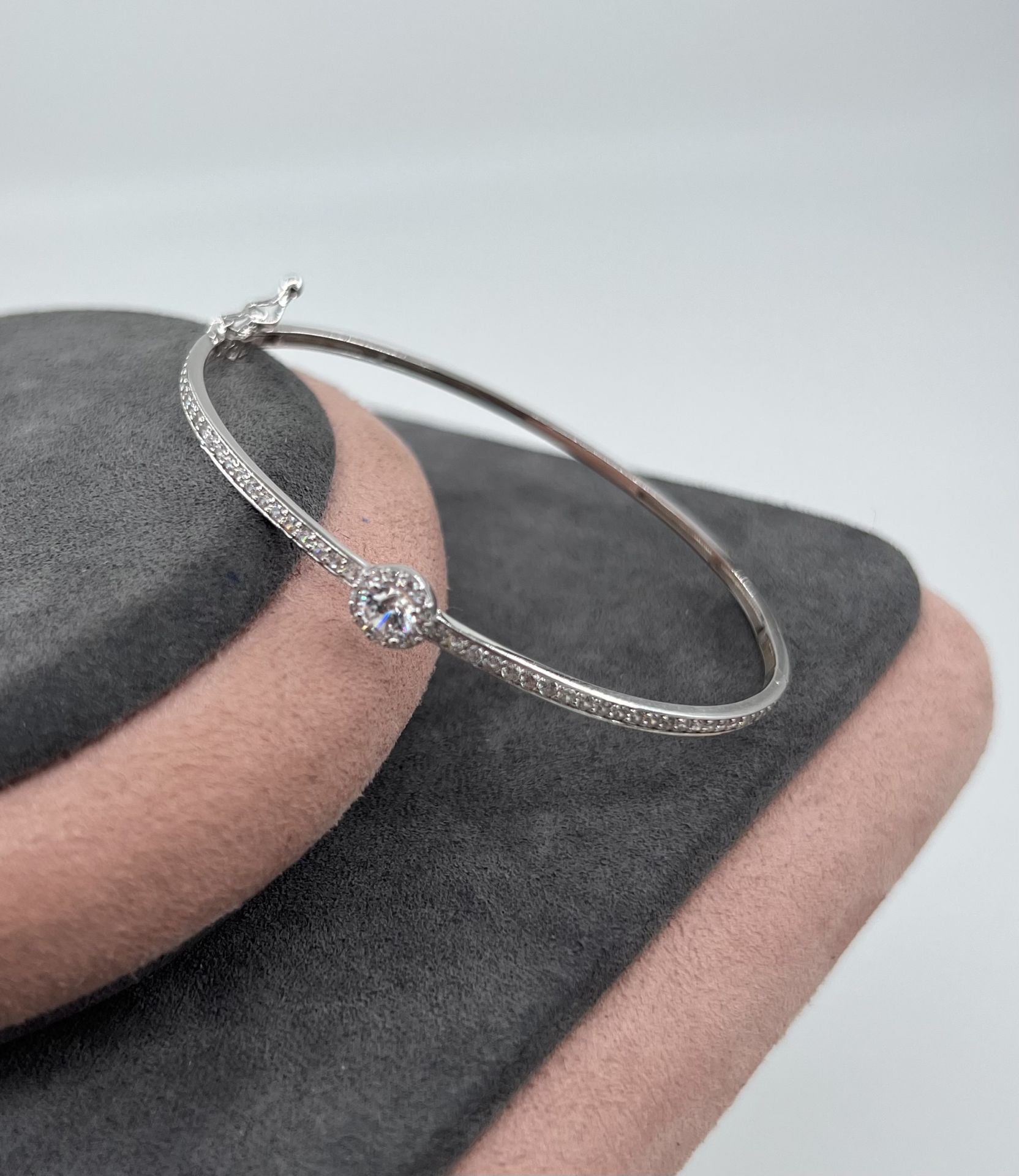 14 AYAR BEYAZ ALTIN BAGET KELEPÇE BİLEZİK