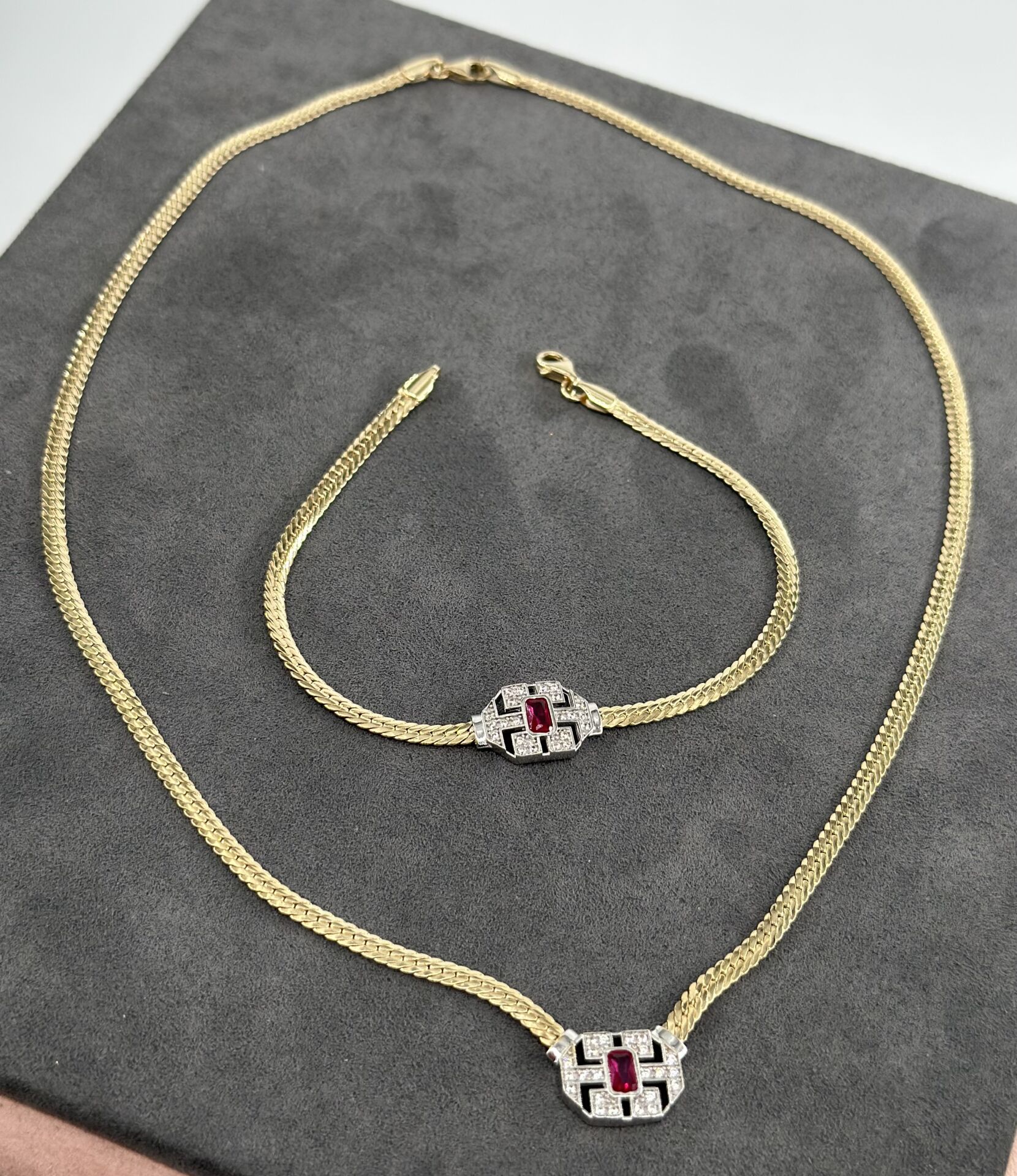 14 AYAR ALTIN KIZIL TAŞLI BAGET SET