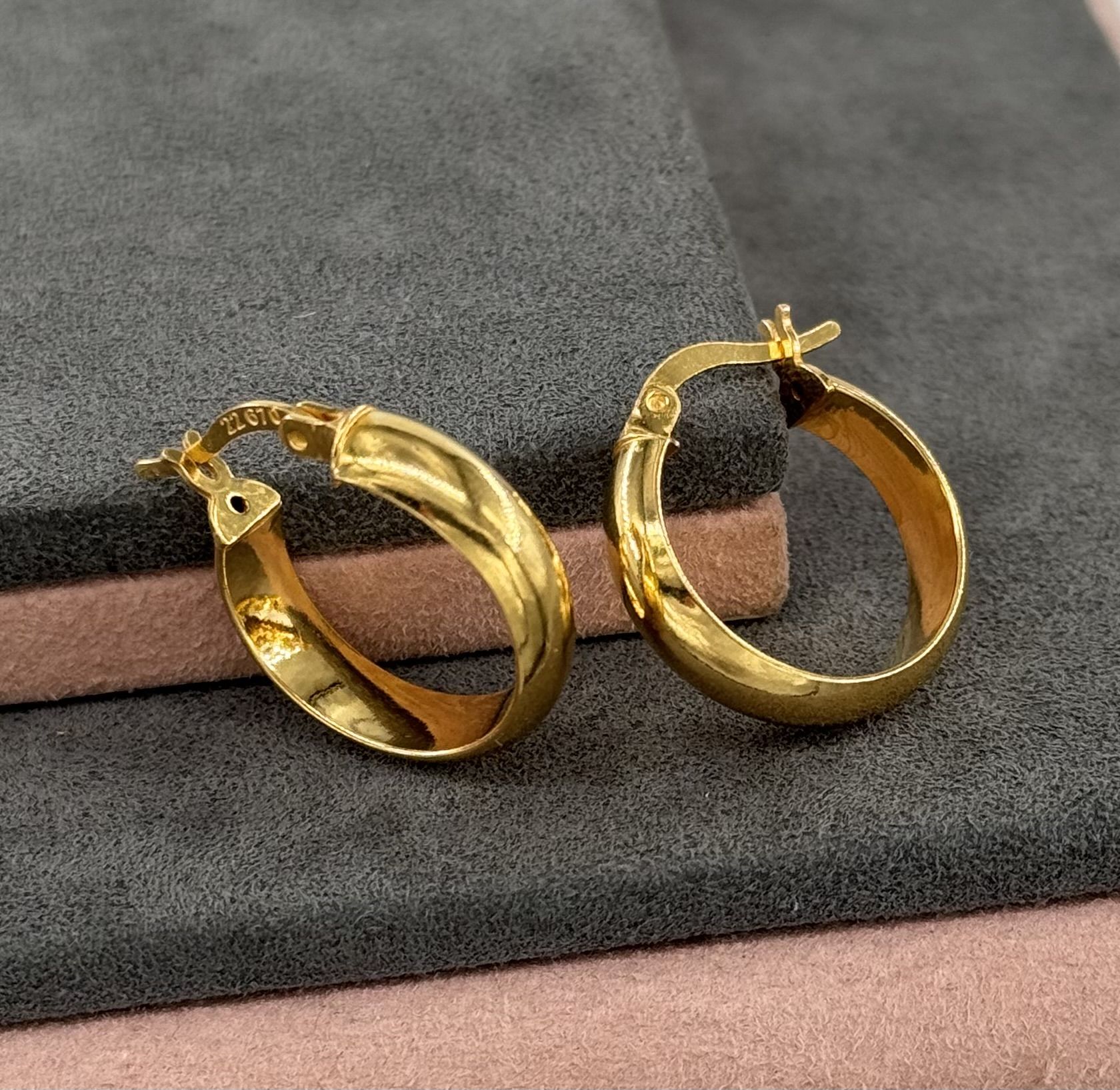 22 AYAR ALTIN 2.2 ÇAPLI HALKA KÜPE