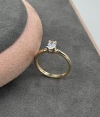 14 AYAR ALTIN OVAL TAŞLI TEKTAŞ YÜZÜK