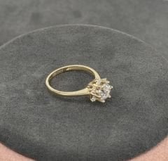 14 AYAR ALTIN LOTUS TEKTAŞ YÜZÜK