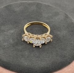 14 AYAR ALTIN  BEŞTAŞ YÜZÜK