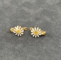 22 AYAR ALTIN MİNELİ PAPATYA ÇOCUK KÜPESİ