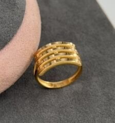 22 AYAR ALTIN DÖRT SIRA AJDA KABURGA YÜZÜK