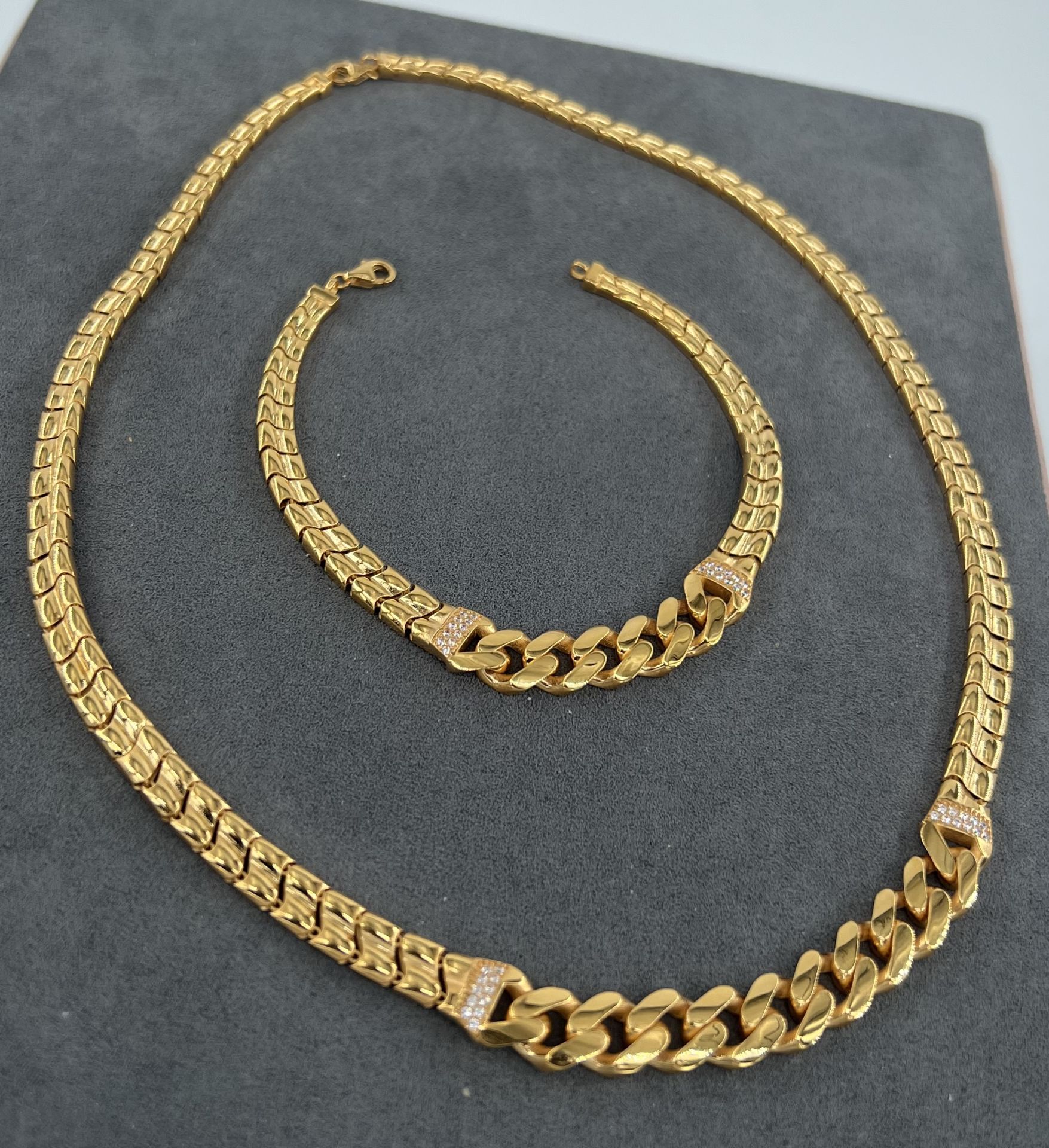 22 AYAR ALTIN SET
