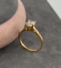 22 AYAR ALTIN TEKTAŞ YÜZÜK